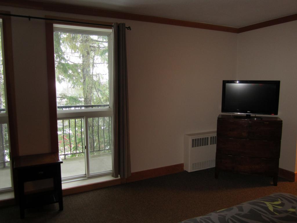 The Lodge At Skeena Landing Terrace Exterior foto