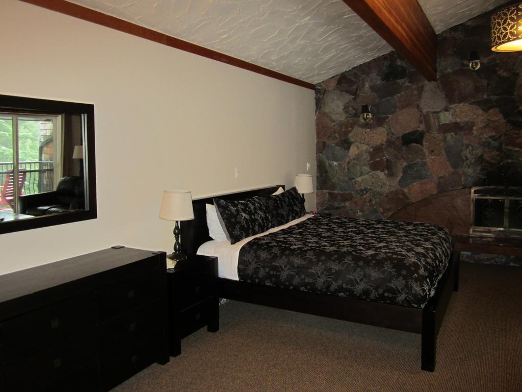 The Lodge At Skeena Landing Terrace Habitación foto